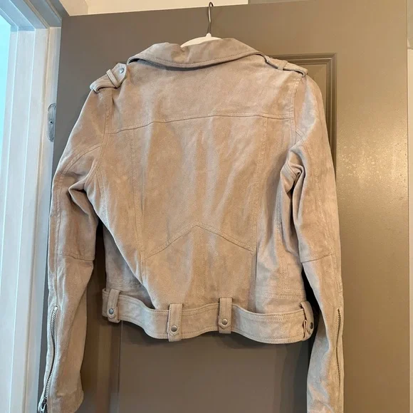 Blank NYC Suede Jacket - Picture 5 of 6